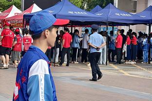 切尔西跟队记者：杰克逊面对了大量批评，恩佐本场也表现挣扎